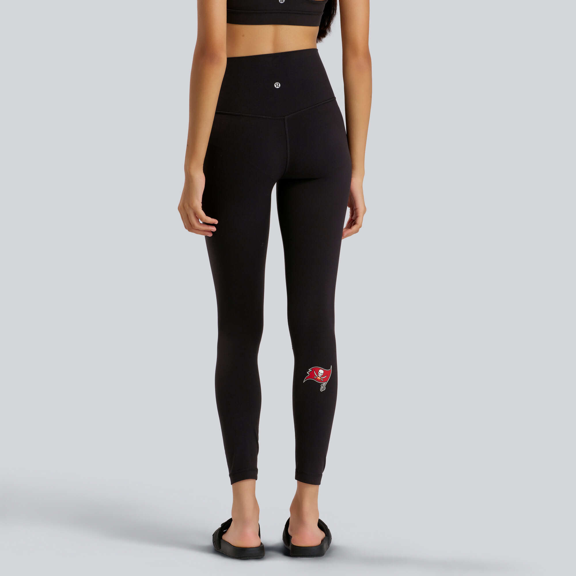 Women's lululemon  Black Tampa Bay Buccaneers Align™ High-Rise Pants