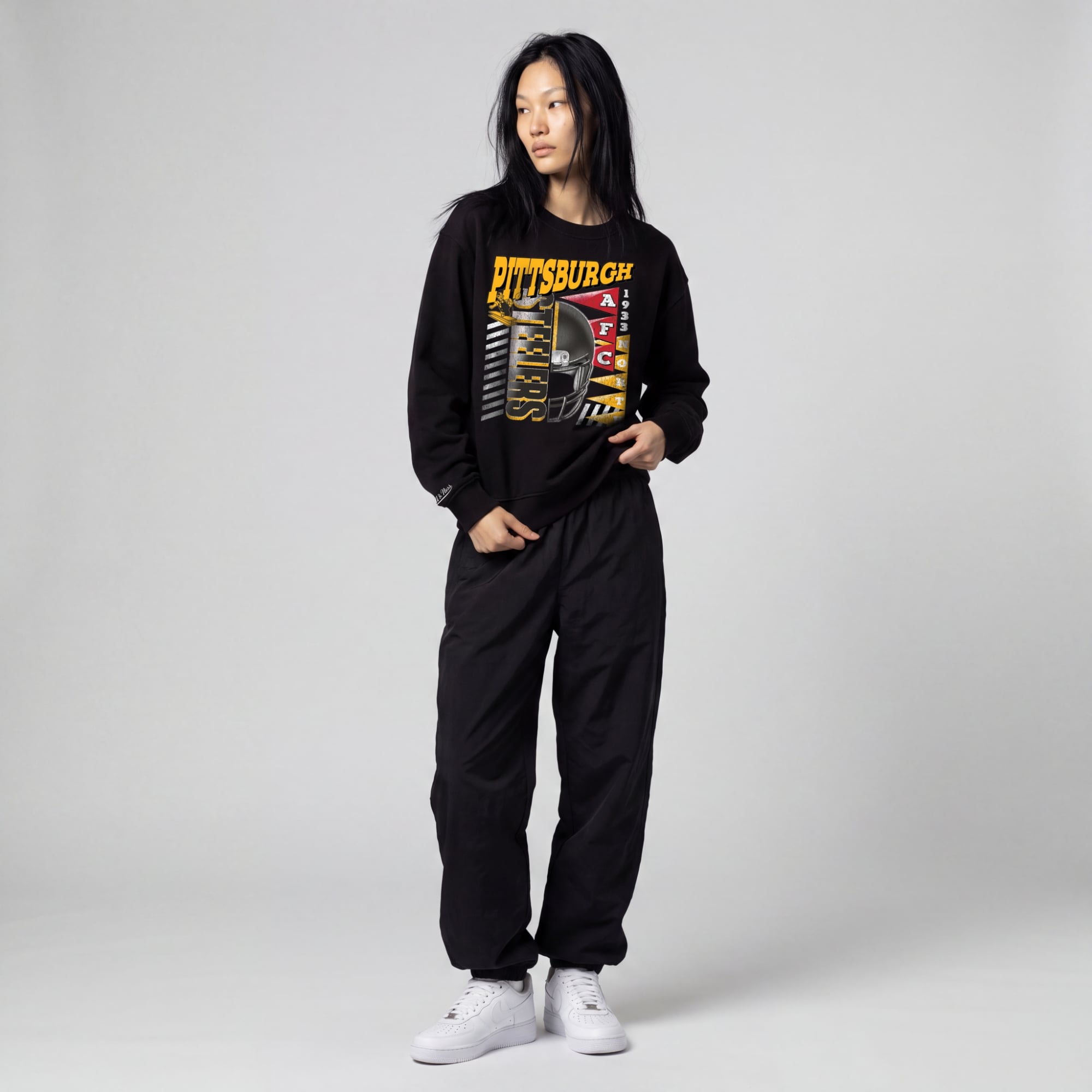 Sweat-shirt à col rond Mitchell & Ness noir Pittsburgh Steelers pour femme