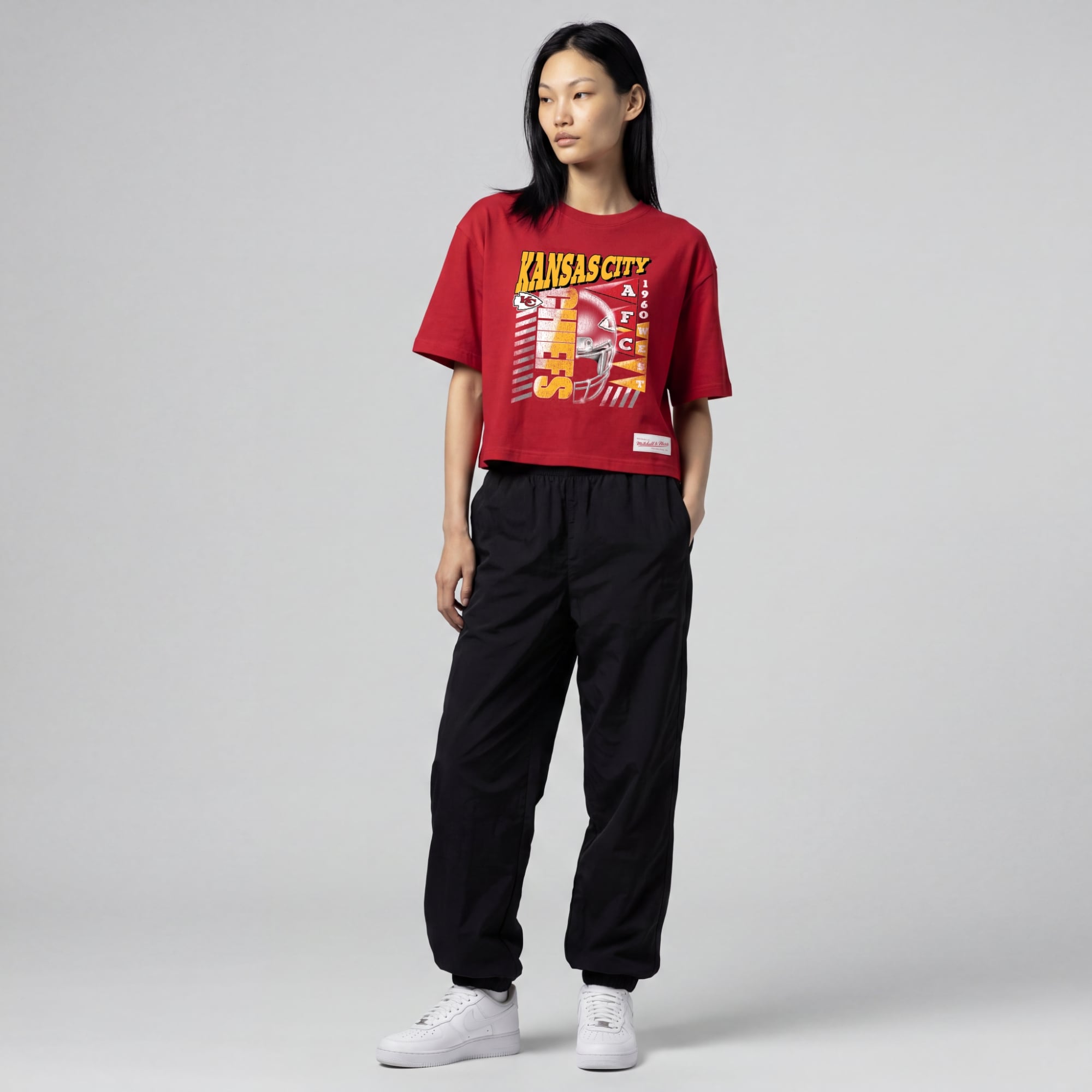 T-shirt court à imprimé graphique urbain rouge Mitchell & Ness Kansas City Chiefs pour femme