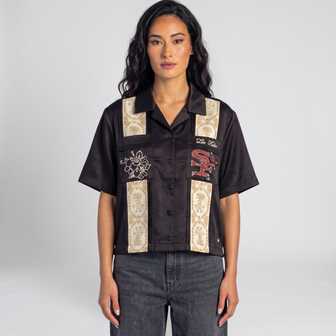Women's The Wild Collective Black San Francisco 49ers Guayabera Cropped Button-Up Shirt