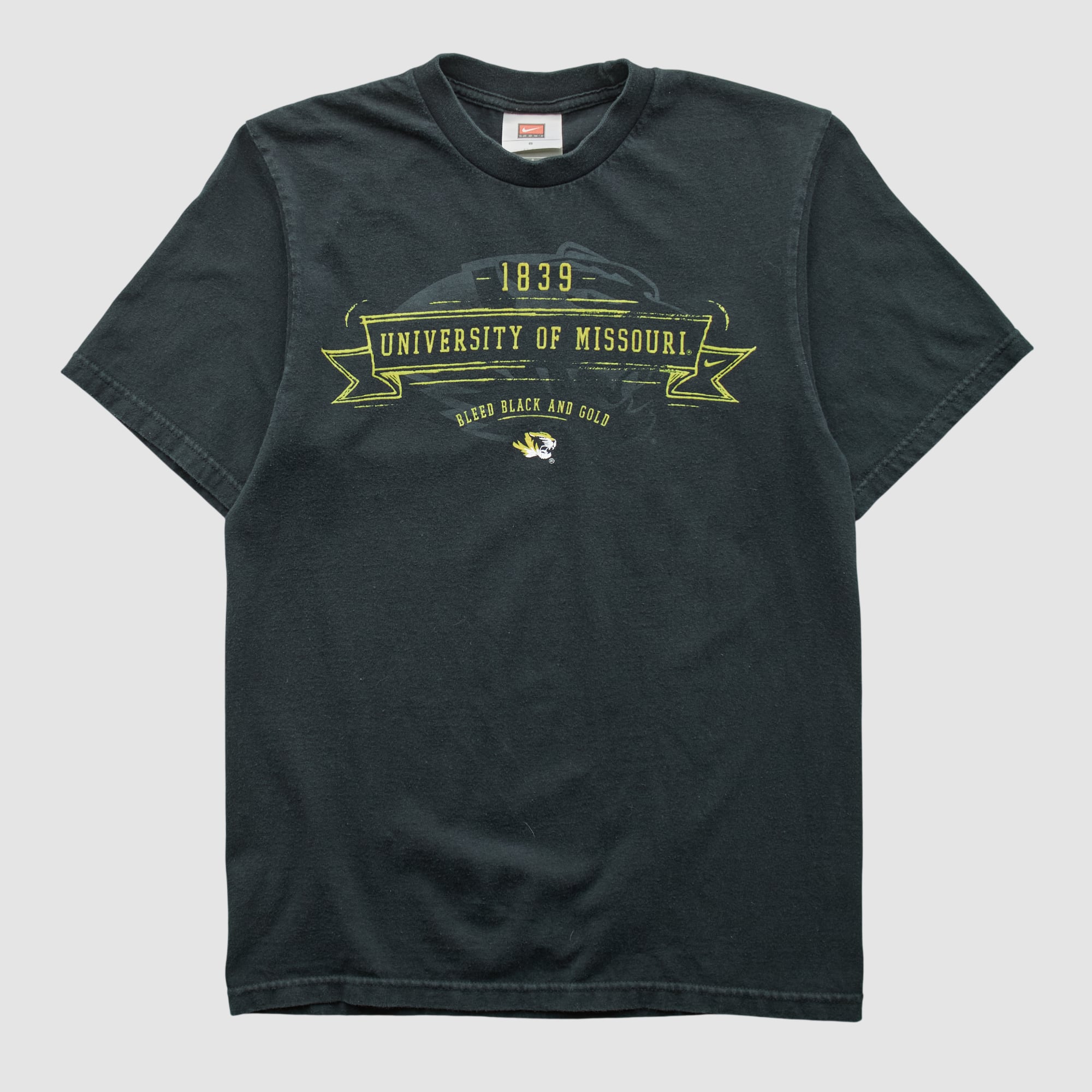 Missouri Tigers Nike 2000s T-shirt - Black - S by Fanatics Real Vintage