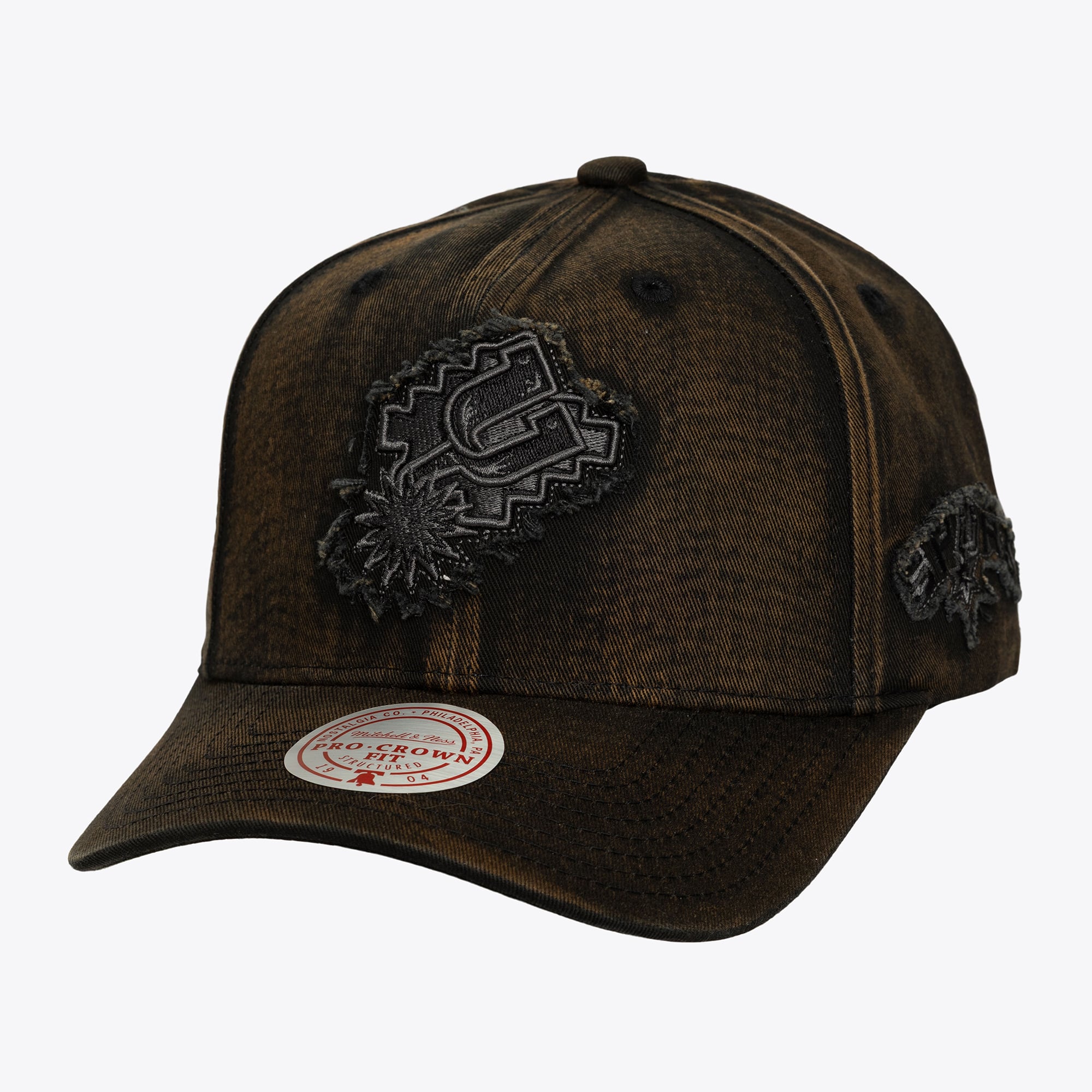 Men's Mitchell & Ness  Black San Antonio Spurs Downtown Pro Crown Snapback Hat
