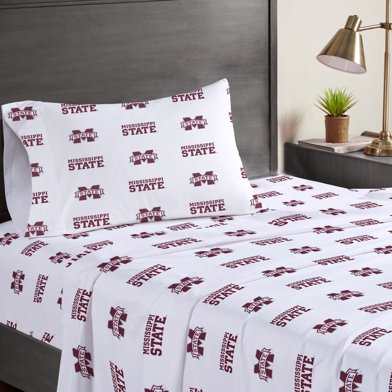 Pegasus Mississippi State Bulldogs Three-Piece Twin Sheet Set