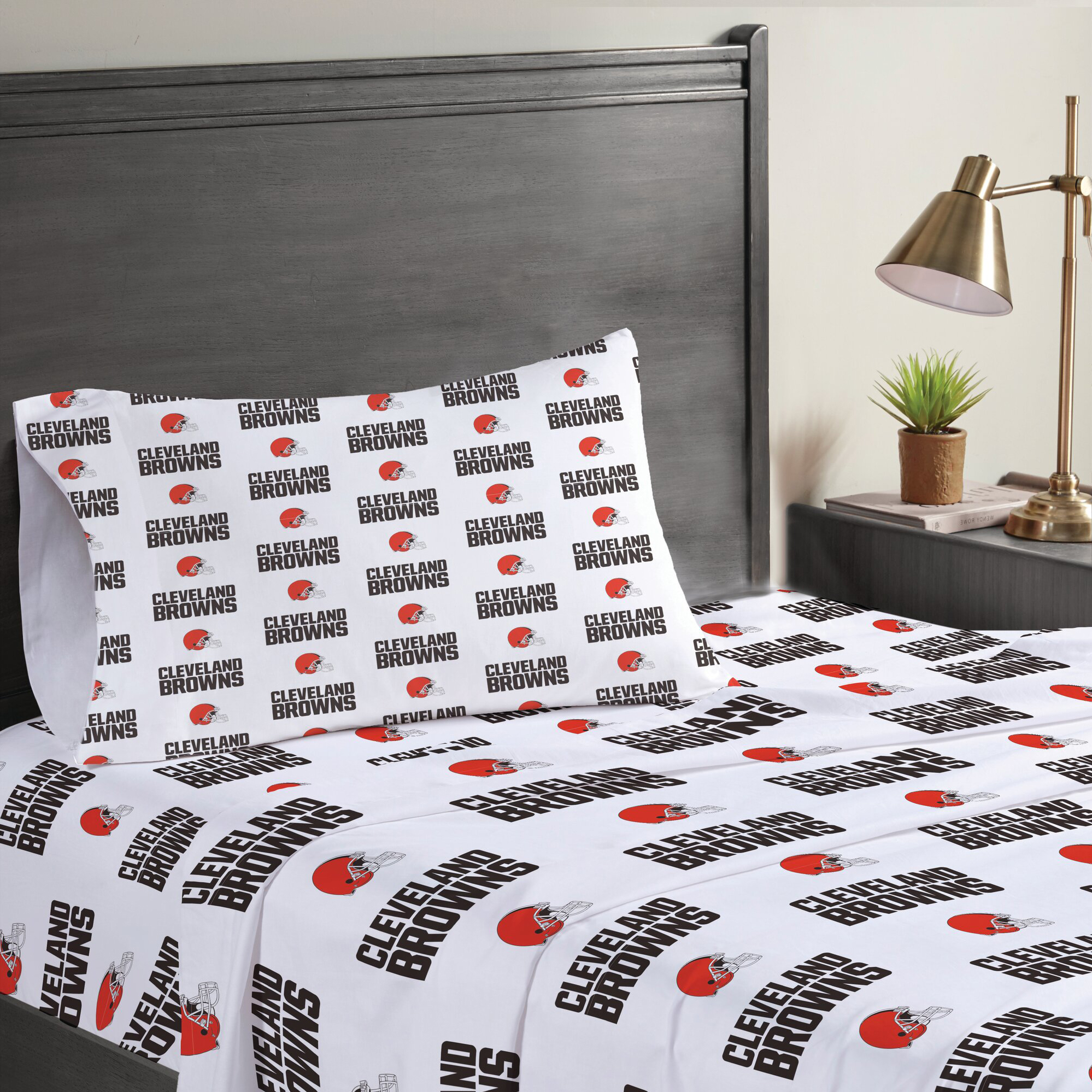 Pegasus Cleveland Browns Three-Piece Twin Sheet Set