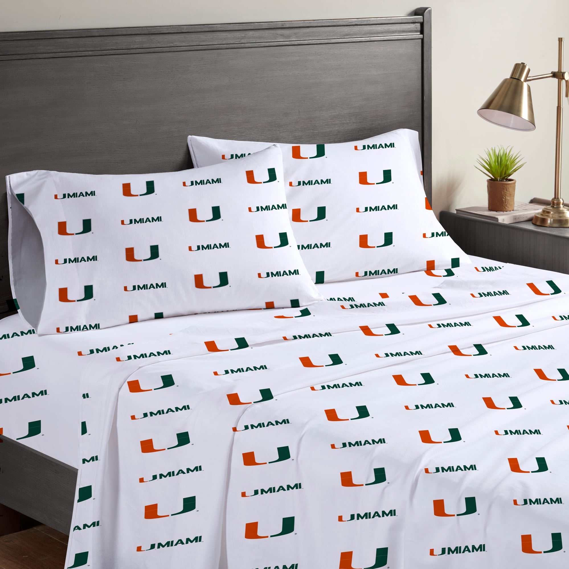 Pegasus Miami Hurricanes Four-Piece Full Sheet Set