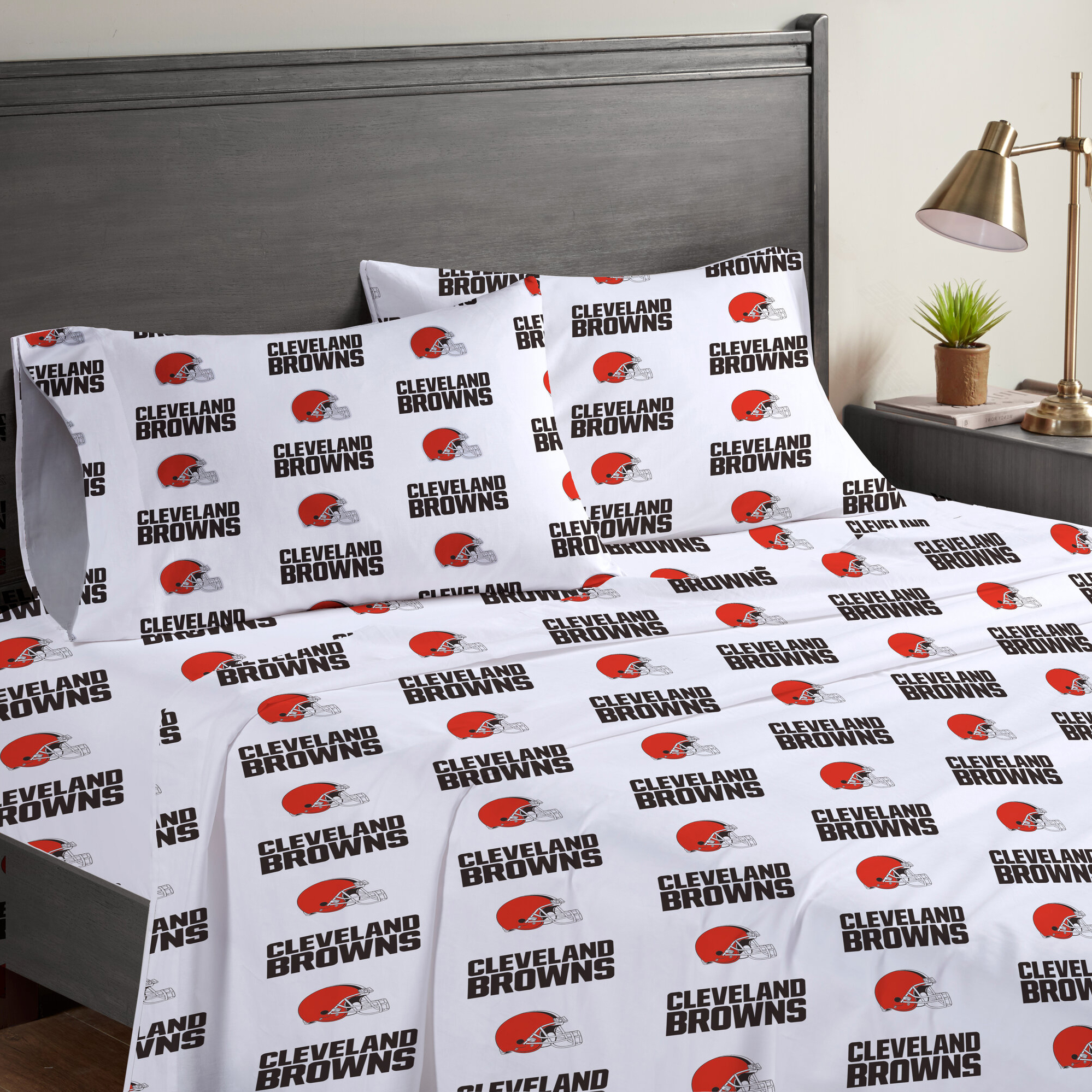 Pegasus Cleveland Browns Four-Piece Queen Sheet Set