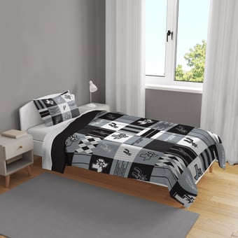 Pegasus San Antonio Spurs Patchwork Plaid Two-Piece Twin/Twin XL Bed in a Bag Set