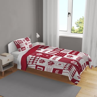 Pegasus Indiana Hoosiers Patchwork Plaid Two-Piece Twin/Twin XL Bed in a Bag Set