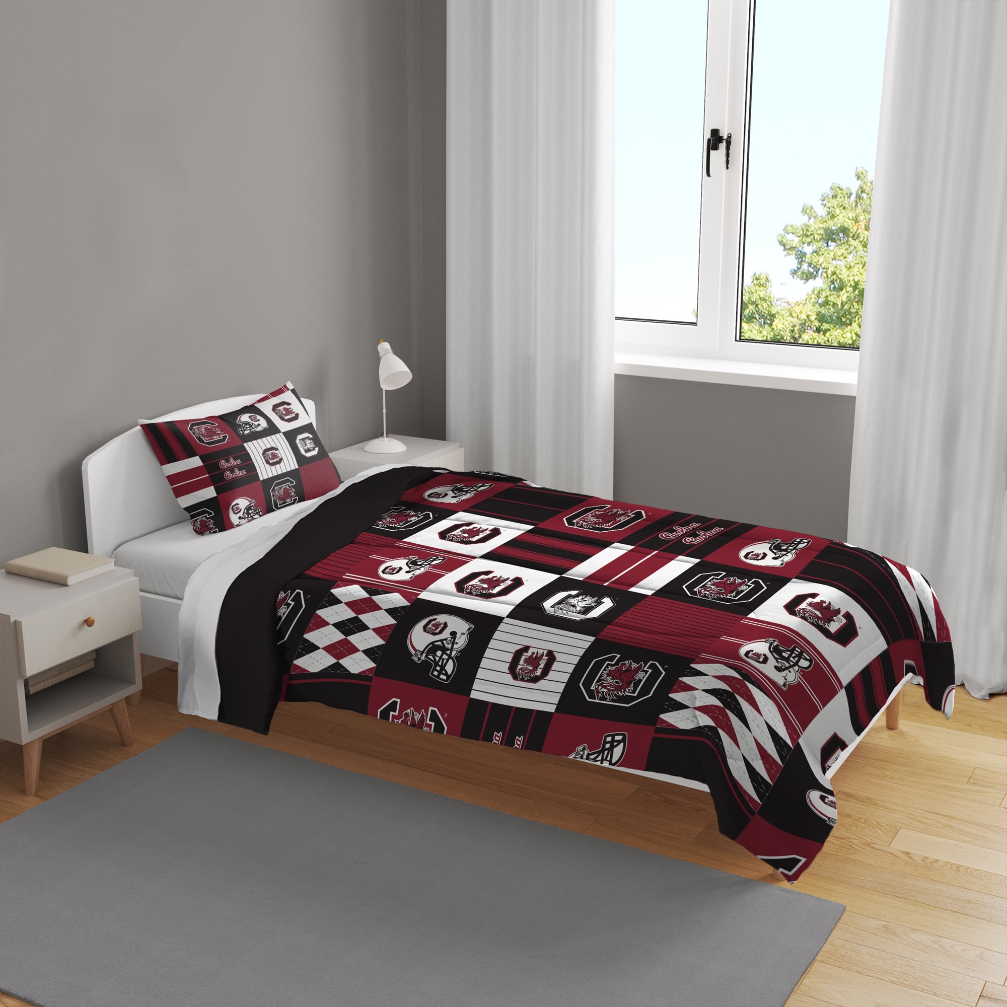 Pegasus South Carolina Gamecocks Patchwork Plaid Two-Piece Twin/Twin XL Bed in a Bag Set