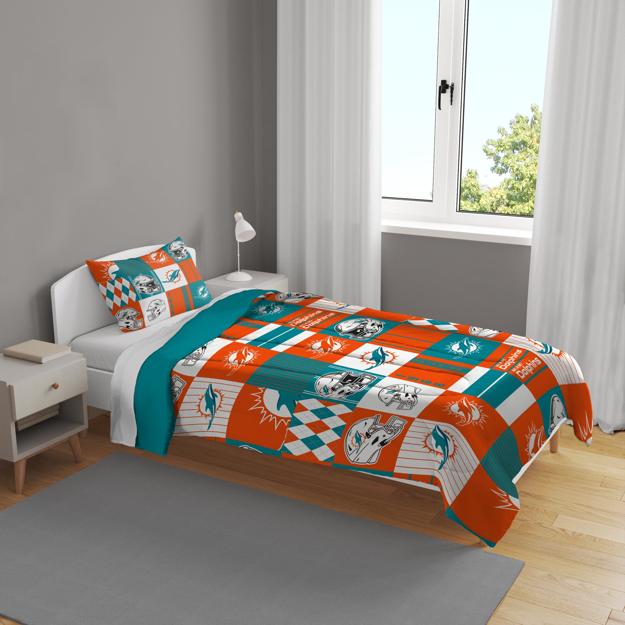 Pegasus Miami Dolphins Patchwork Plaid Two-Piece Twin/Twin XL Bed in a Bag Set