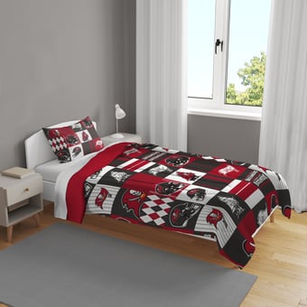 Pegasus Tampa Bay Buccaneers Patchwork Plaid Two-Piece Twin/Twin XL Bed in a Bag Set