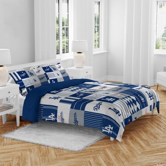 Pegasus Los Angeles Dodgers Patchwork Plaid Three-Piece Full/Queen Bed in a Bag Set