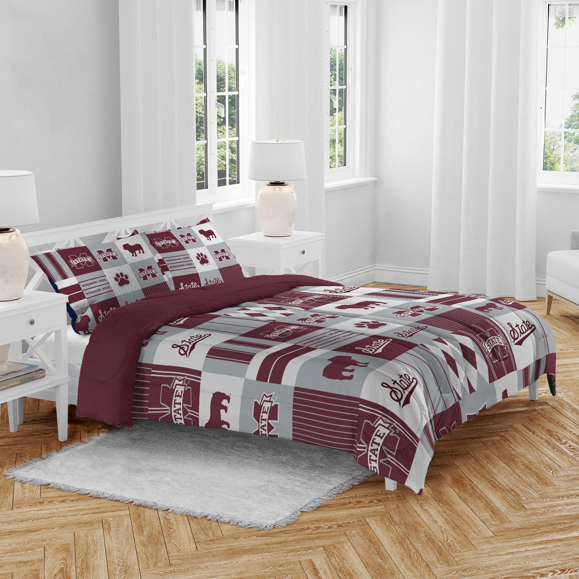 Pegasus Mississippi State Bulldogs Patchwork Plaid Three-Piece Full/Queen Bed in a Bag Set