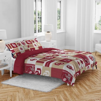 Pegasus Oklahoma Sooners Patchwork Plaid Three-Piece Full/Queen Bed in a Bag Set