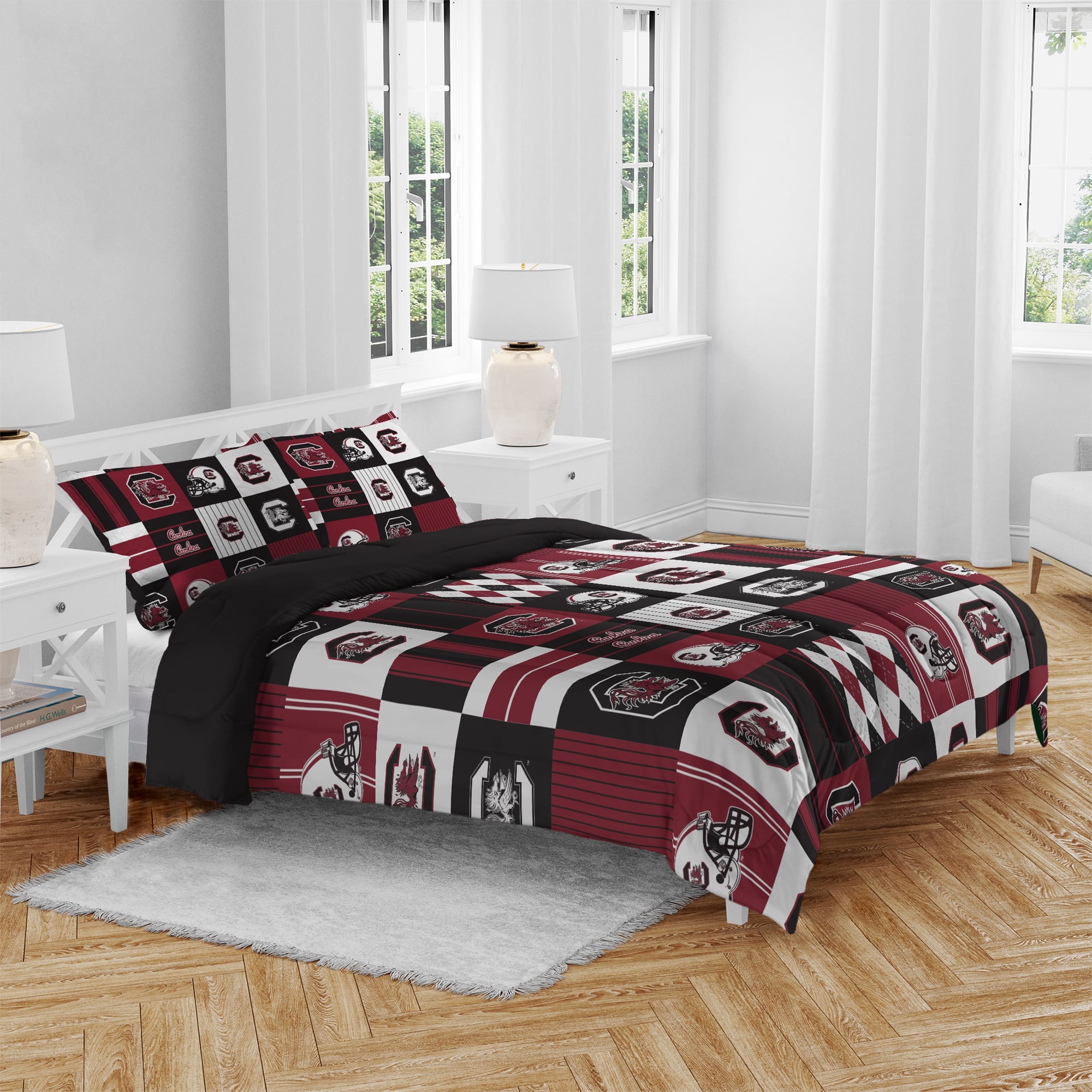 Pegasus South Carolina Gamecocks Patchwork Plaid Three-Piece Full/Queen Bed in a Bag Set