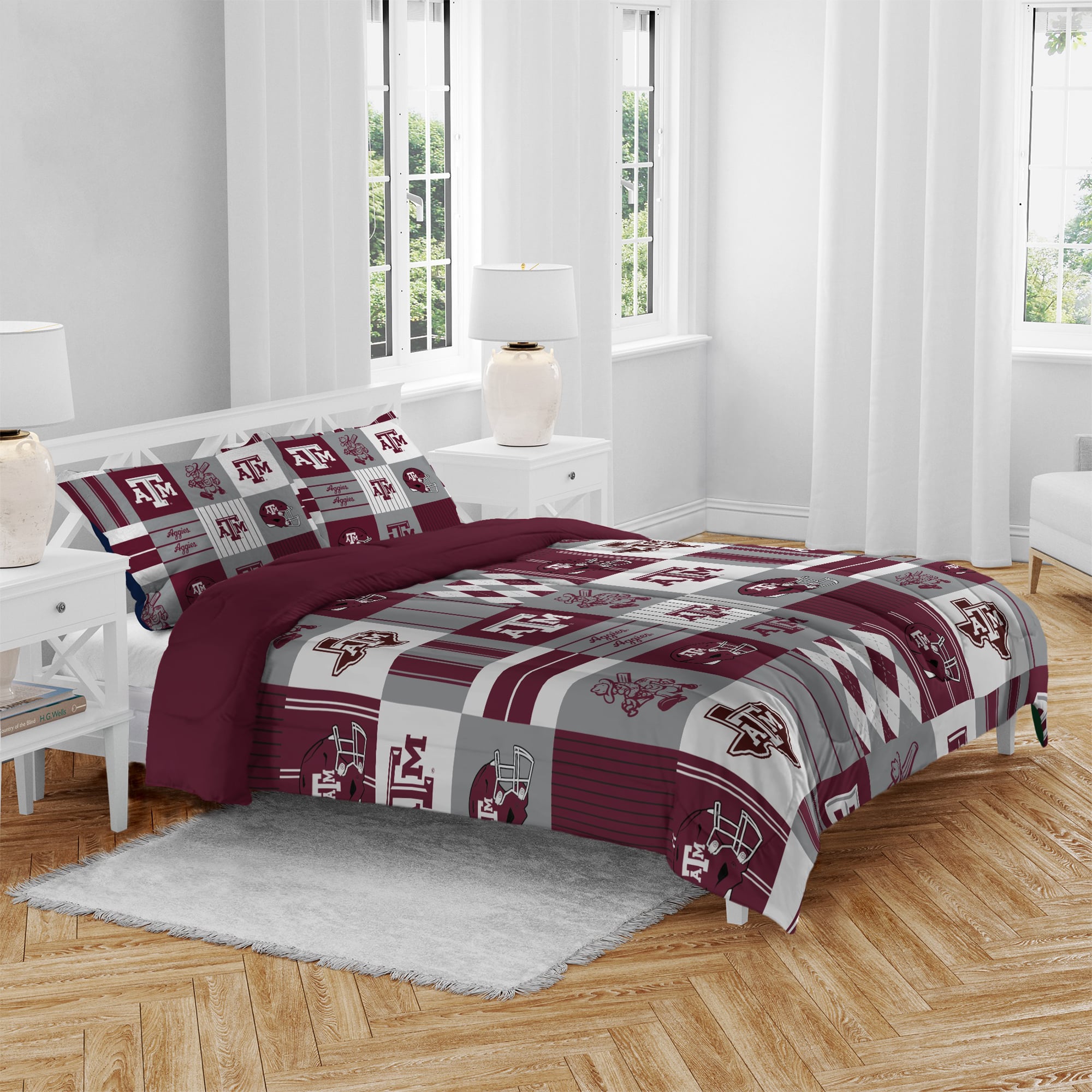 Pegasus Texas A&M Aggies Patchwork Plaid Three-Piece Full/Queen Bed in a Bag Set