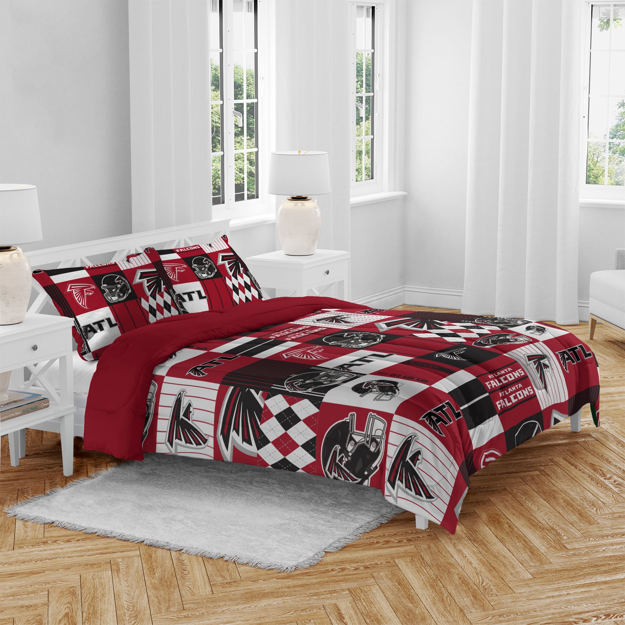 Pegasus Atlanta Falcons Patchwork Plaid Three-Piece Full/Queen Bed in a Bag Set