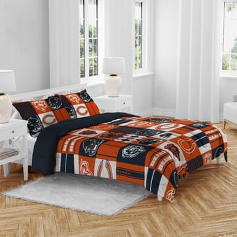 Pegasus Chicago Bears Patchwork Plaid Three-Piece Full/Queen Bed in a Bag Set