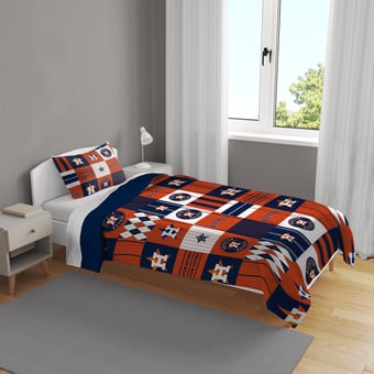Pegasus Houston Astros Patchwork Plaid Two-Piece Twin/Twin XL Bed in a Bag Set