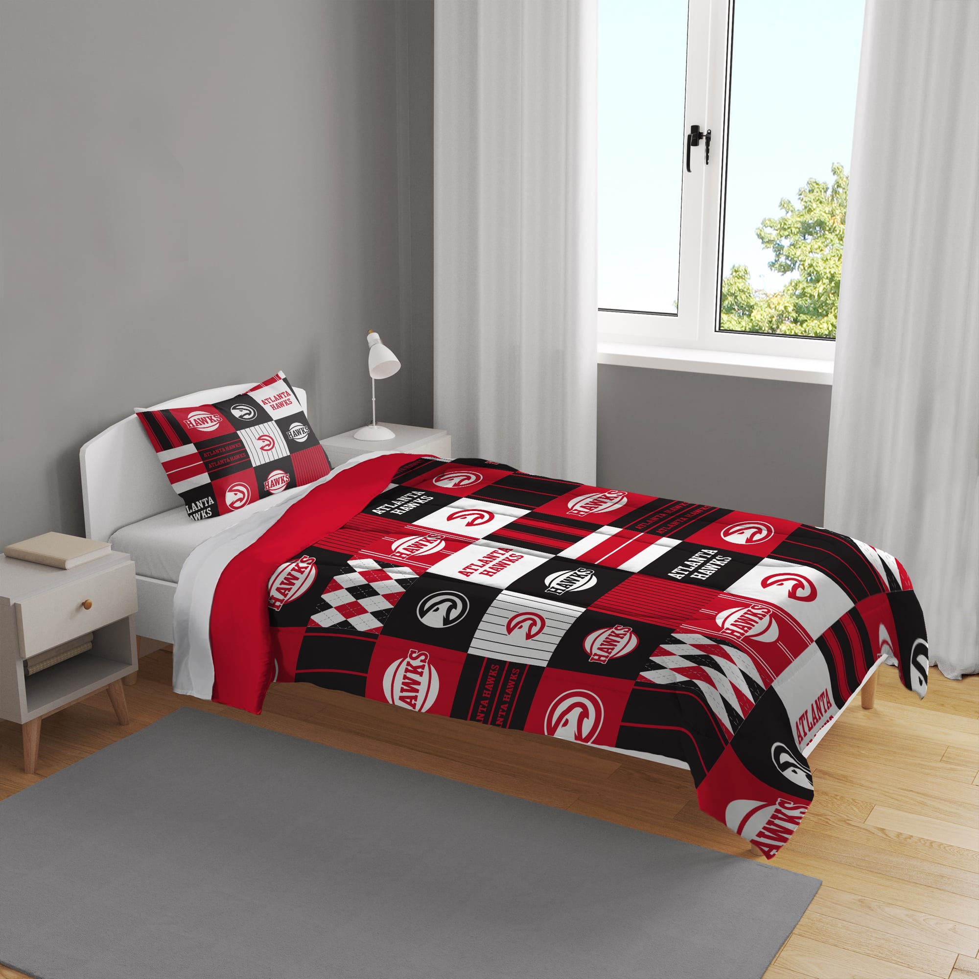Pegasus Atlanta Hawks Patchwork Plaid Two-Piece Twin/Twin XL Bed in a Bag Set