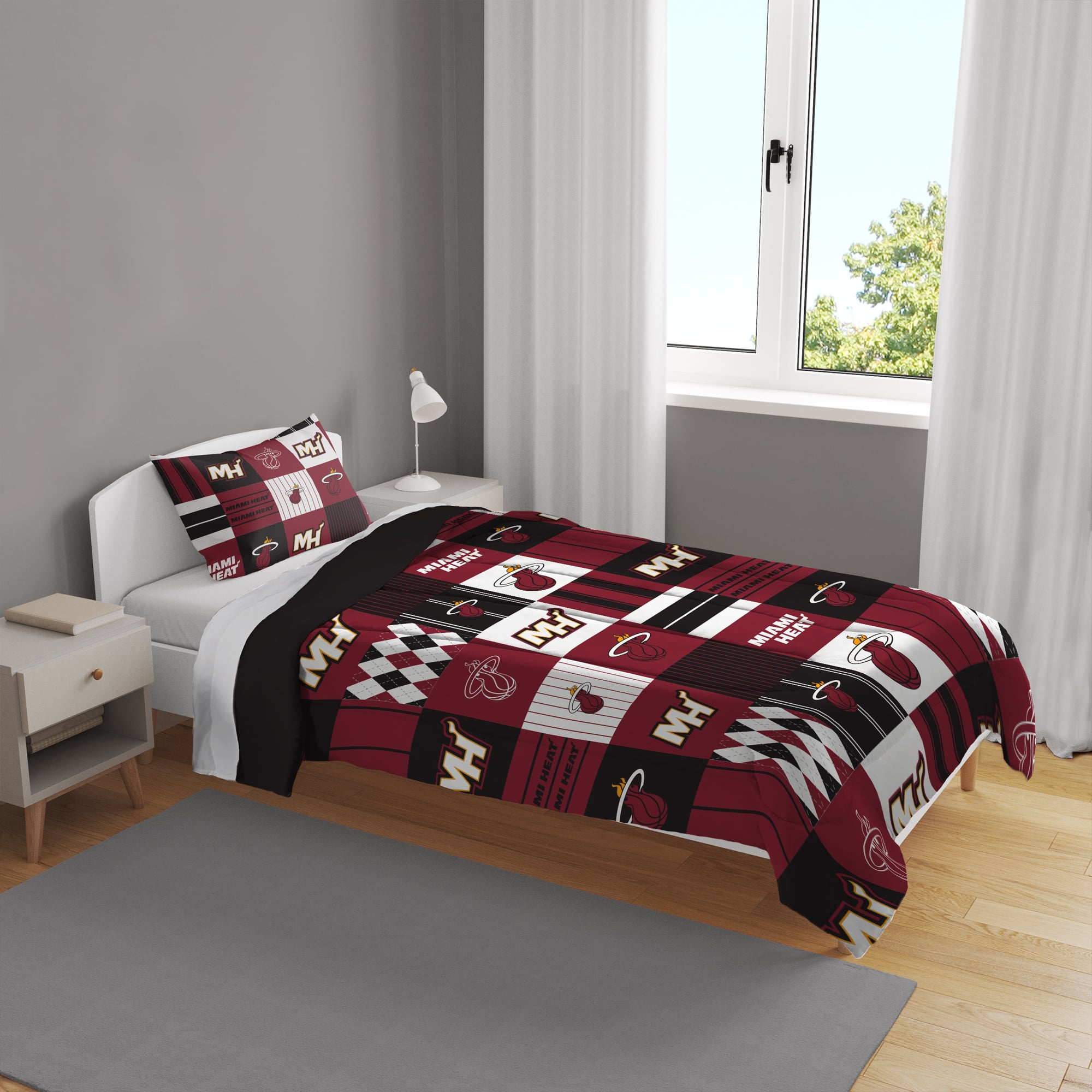 Pegasus Miami Heat Patchwork Plaid Two-Piece Twin/Twin XL Bed in a Bag Set