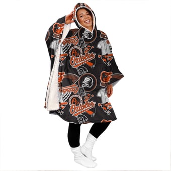 "Pegasus Baltimore Orioles Mashup 50"" x 70"" Bloncho Sherpa Fan Cape"