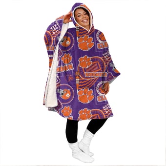 "Pegasus Clemson Tigers Mashup 50"" x 70"" Bloncho Sherpa Fan Cape"