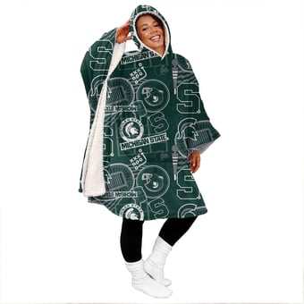 "Pegasus Michigan State Spartans Mashup 50"" x 70"" Bloncho Sherpa Fan Cape"