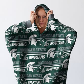 Pegasus Michigan State Spartans Wave Ultra Soft Fan Cape