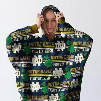 Pegasus Notre Dame Fighting Irish Wave Ultra Soft Fan Cape