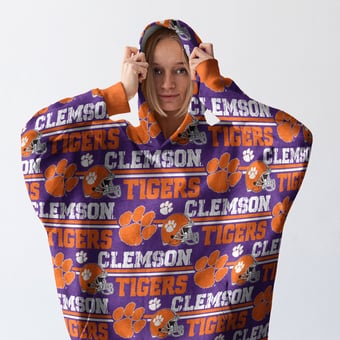 Pegasus Clemson Tigers Wave Ultra Soft Fan Cape