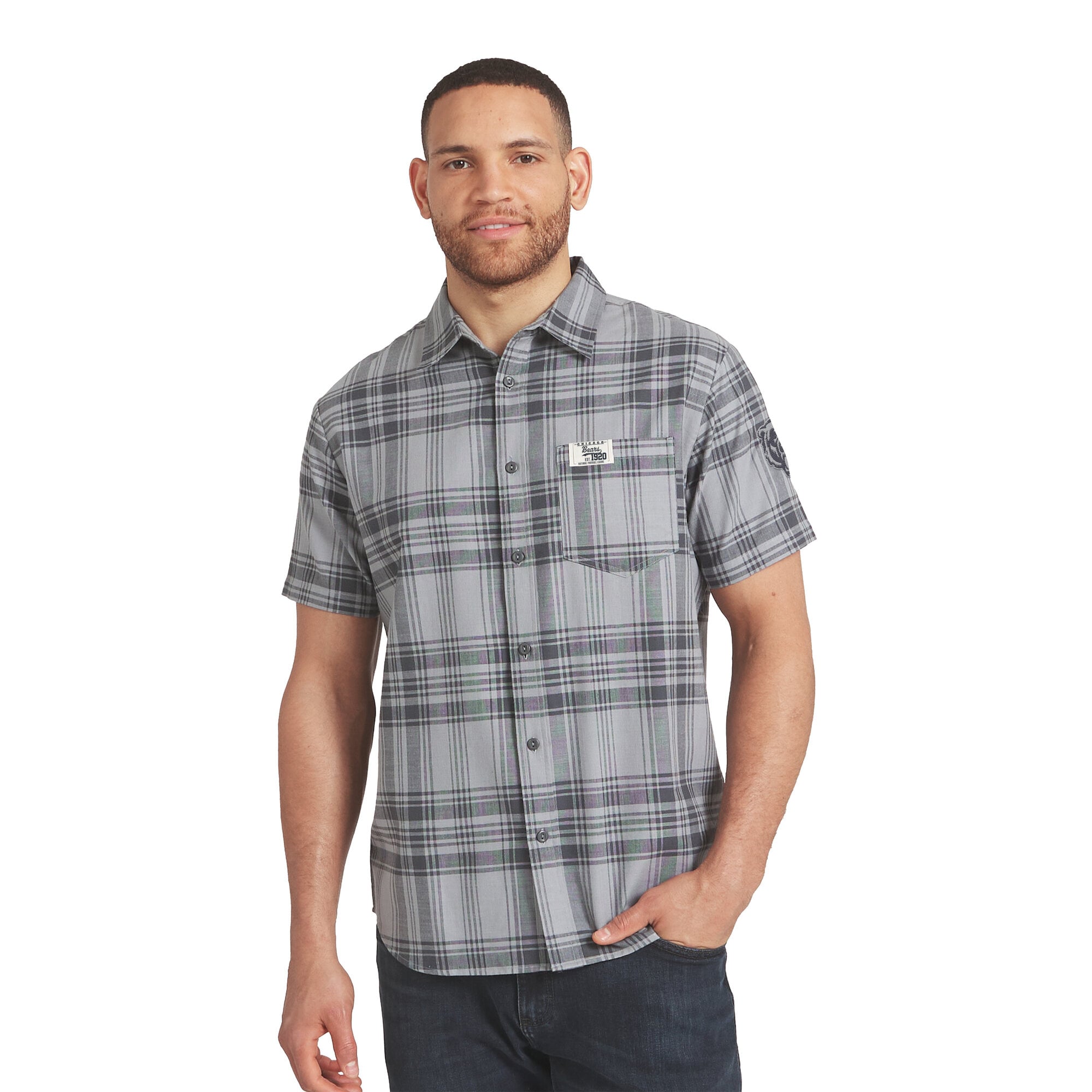 Men’s Darius Rucker Collection by Fanatics Gray Chicago Bears Woven Short Sleeve Button-Up Shirt