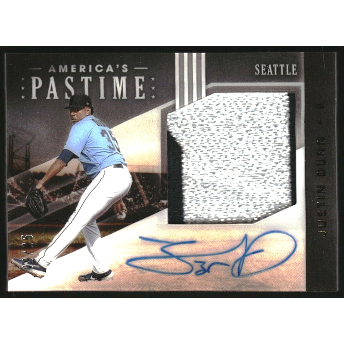 2020 Panini America's Pastime Material Signatures Gold #23 Justin Dunn. rookie card picture