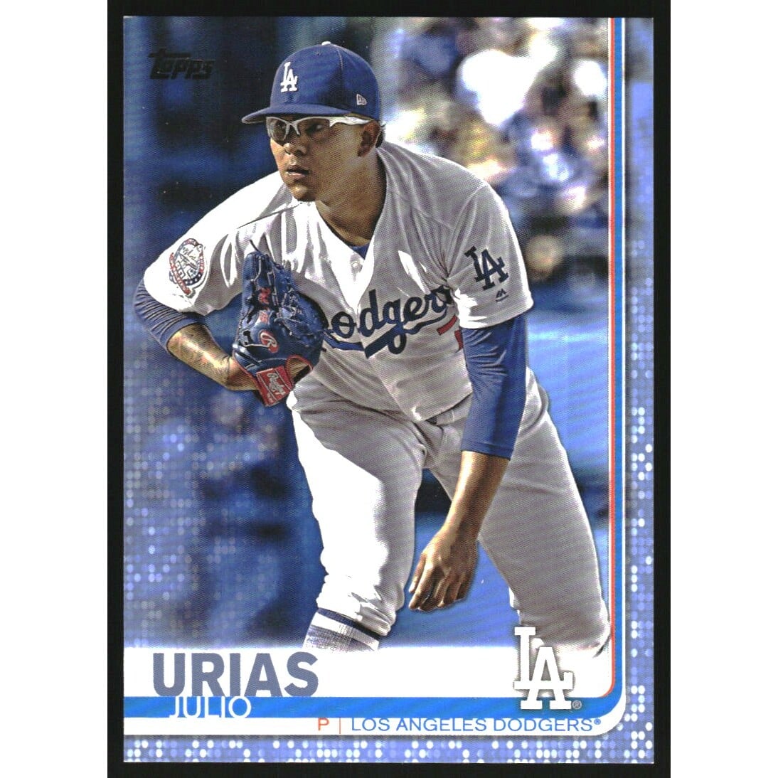 2019 Topps Father's Day Blue #519 Julio Urias. rookie card picture
