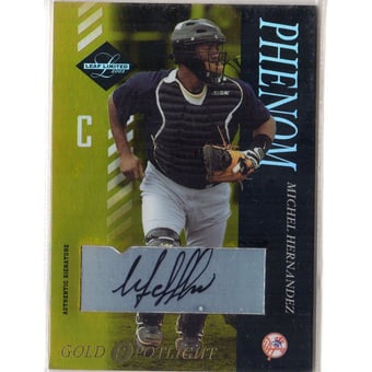 2003 Leaf Limited Gold Spotlight #189 Michel Hernandez PH AU