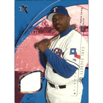 2002 E-X Essential Credentials Future #29 Carl Everett Jsy/32
