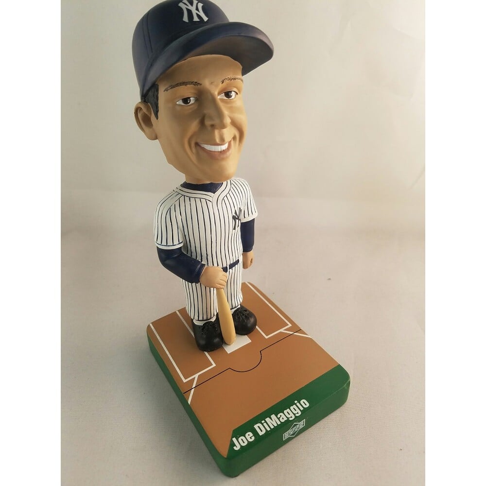 2002 Upper Deck Ballpark Idols Bobbers #14 Joe DiMaggio Home/361. rookie card picture