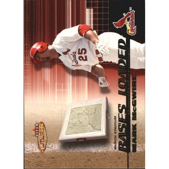 2001 Fleer Futures Bases Loaded #BL2 Mark McGwire