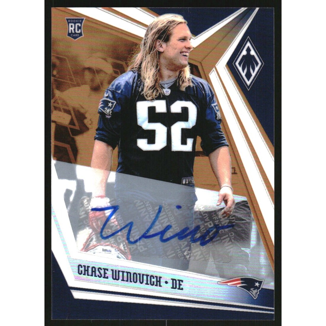2019 Panini Phoenix Rookie Autographs Orange #149 Chase Winovich/25. rookie card picture