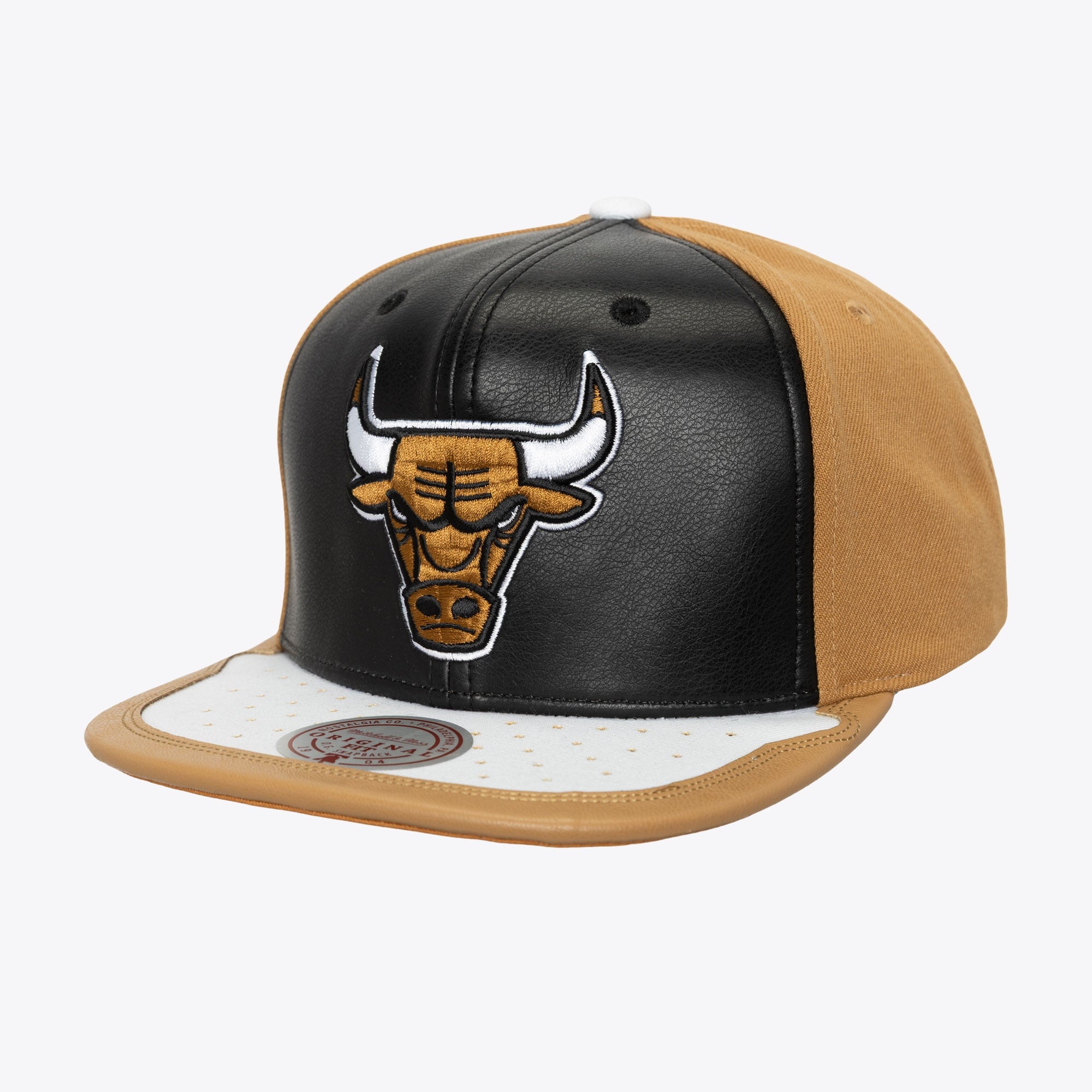 Chicago Bulls Mitchell & Ness Day One Snapback - Black/Tan