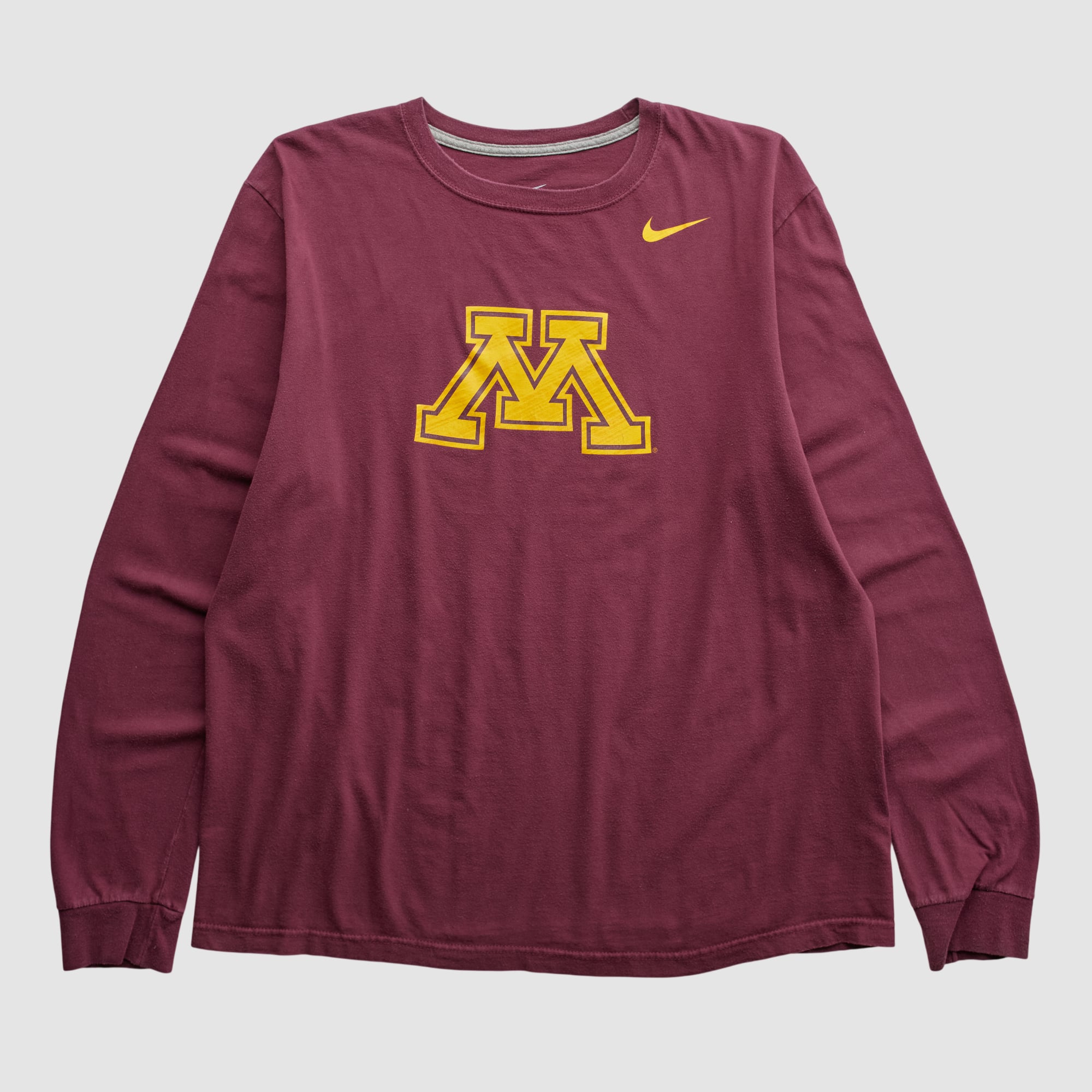 Minnesota Golden Gophers Nike 2010s Long Sleeve T-shirt - Maroon - XL by Fanatics Real Vintage