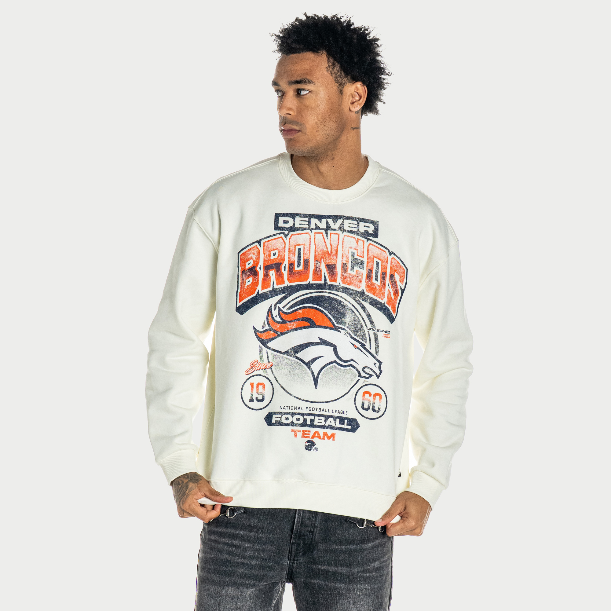 Unisex The Wild Collective Cream Denver Broncos Graphic Sweatshirt