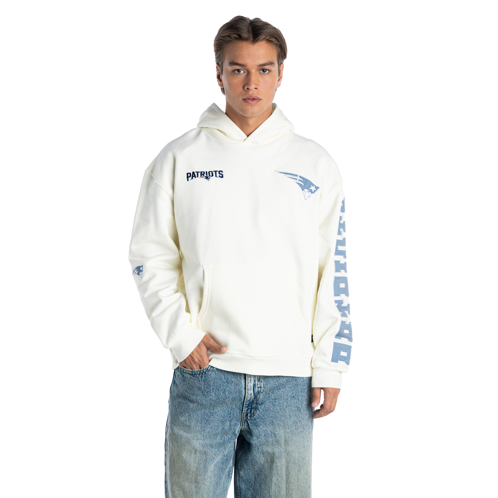 Unisex The Wild Collective Cream New England Patriots Oversized Hoodie