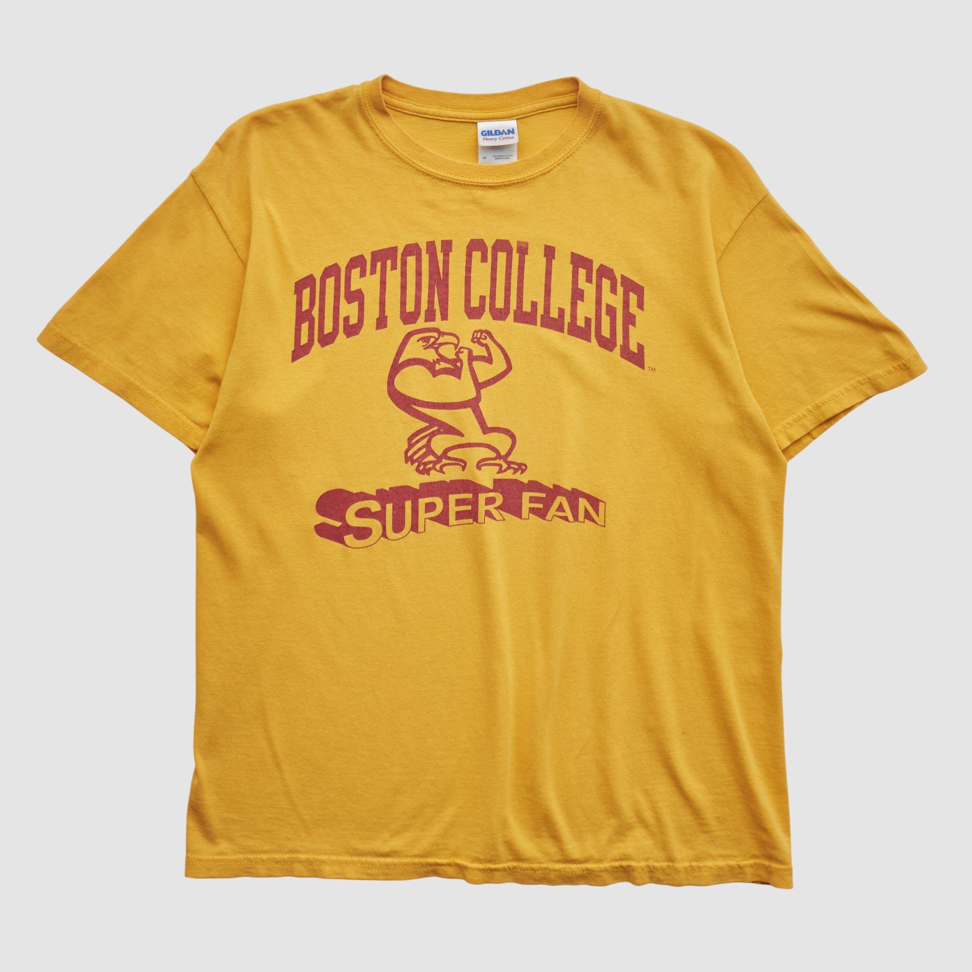 Boston College Eagles Gildan 2000s T-shirt - Yellow - S by Fanatics Real Vintage