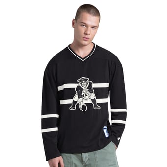 Men's Starter Black New England Patriots Line Up Retro Logo Long Sleeve V-Neck T-Shirt