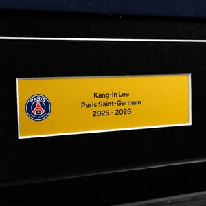 Maillot signé PSG Domicile 25/26 - Lee Kang In, vue 4