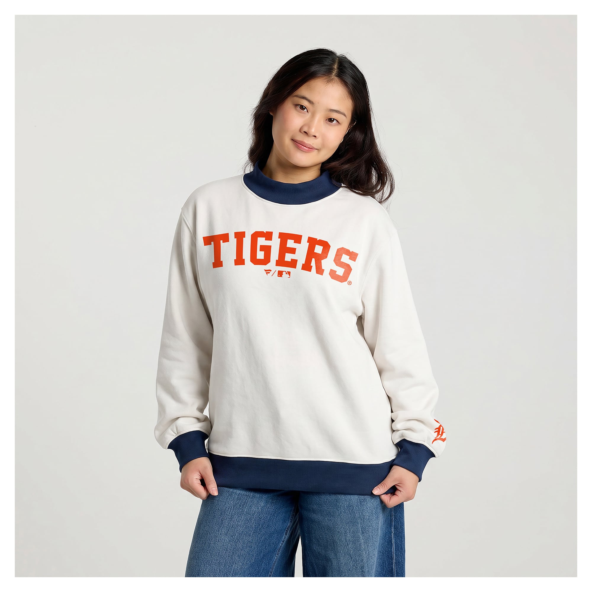 Women's Fanatics Cream Detroit Tigers Sweatshirt