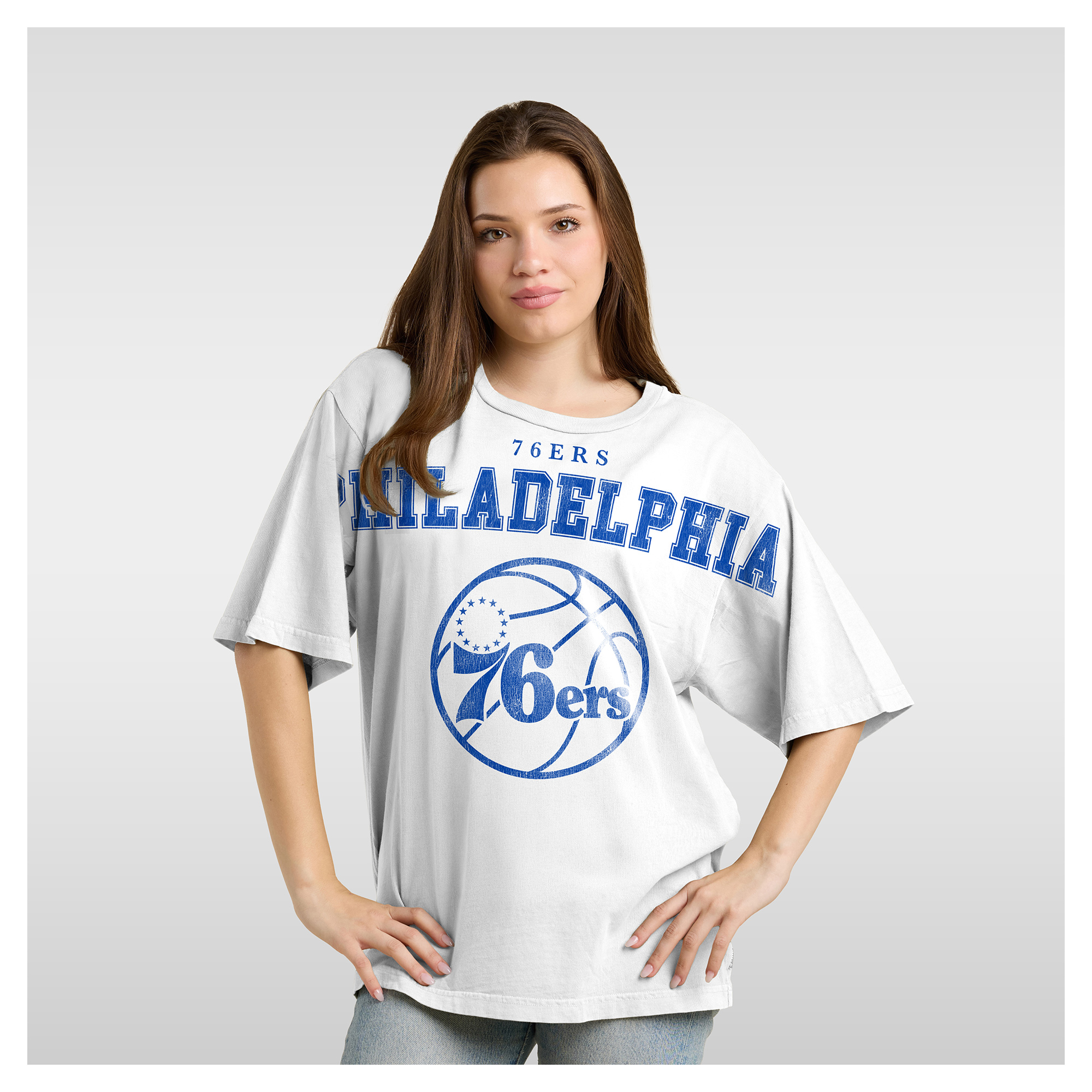 Women's Fanatics  White Philadelphia 76ers Spirit Relaxed Jersey T-Shirt