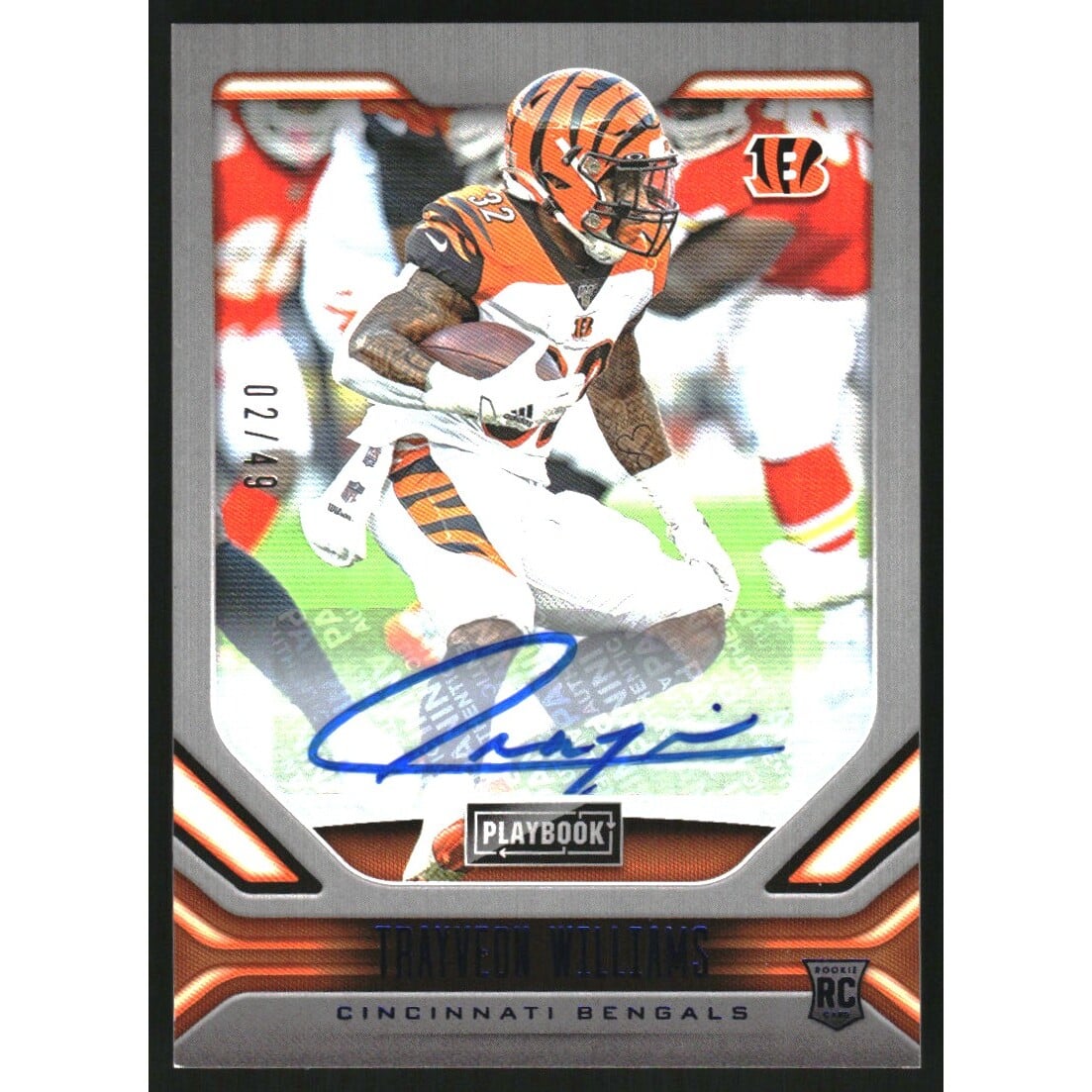 2019 Panini Playbook Rookie Signatures Blue #176 Trayveon Williams/49. rookie card picture