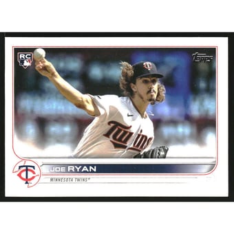 2022 Topps Base Set Photo Variations #390 Joe Ryan/black shirt